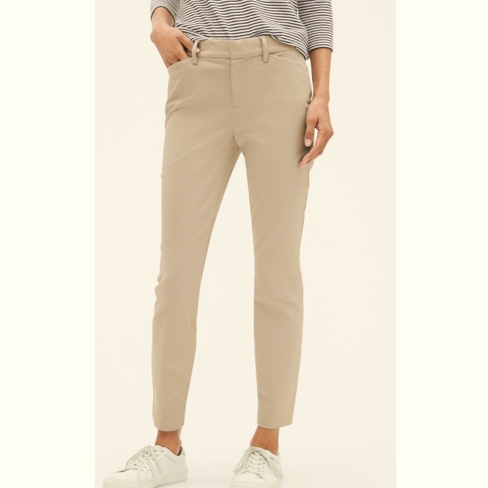 New gap slim fit khakis pants
